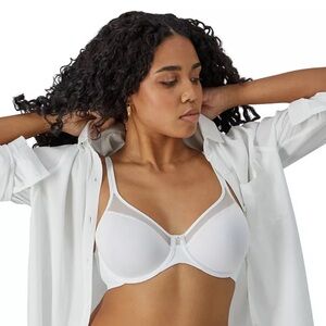 Bali Women's One Smooth U Ultra Light Shaping Underwire Bra White 36 DD